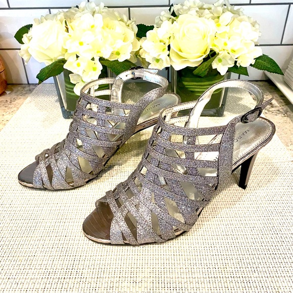 NIB Marc Fisher sparkly heels size 6.5 - Picture 1 of 4